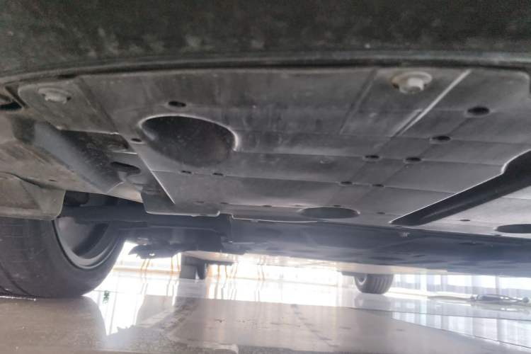 Used Nissan N7 2025 510 Max Chassis Front