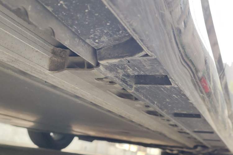 Used Nissan N7 2025 625 Max Chassis Rear Right