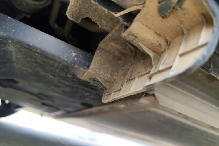 Used Nissan N7 2025 625 Max Chassis Rear Right