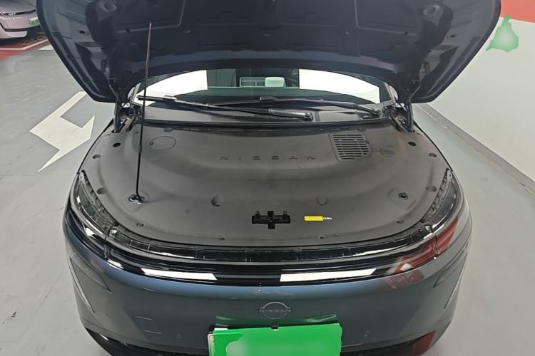 Used Nissan N7 2025 625 Max Engine Bay