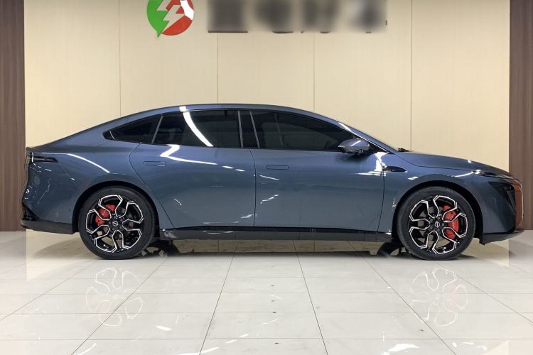 Used Nissan N7 2025 510 Max Exterior 3