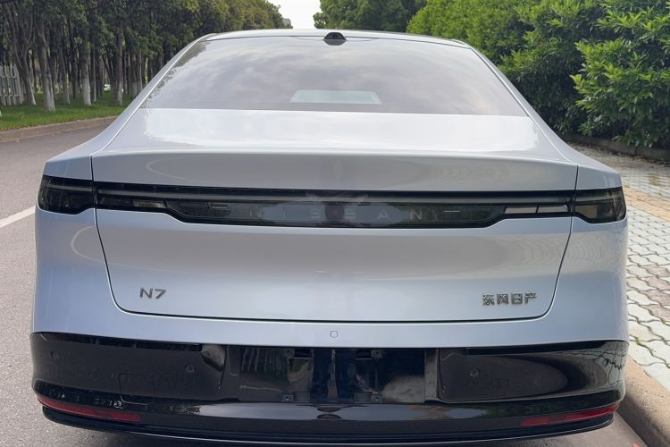 Used Nissan N7 2025 510 Max Exterior 5