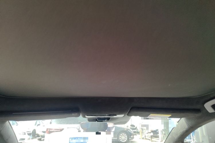 Used Nissan N7 2025 625 Max Headliner