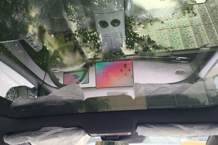 Used Nissan N7 2025 510 Pro Headliner