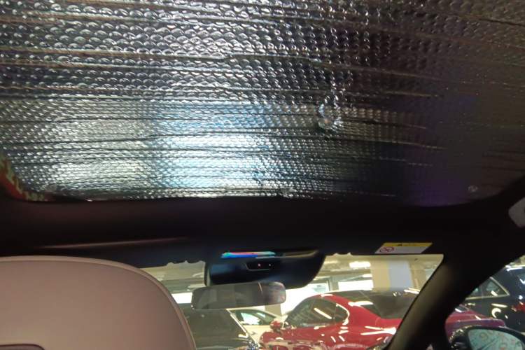 Used Nissan N7 2025 510 Pro Headliner
