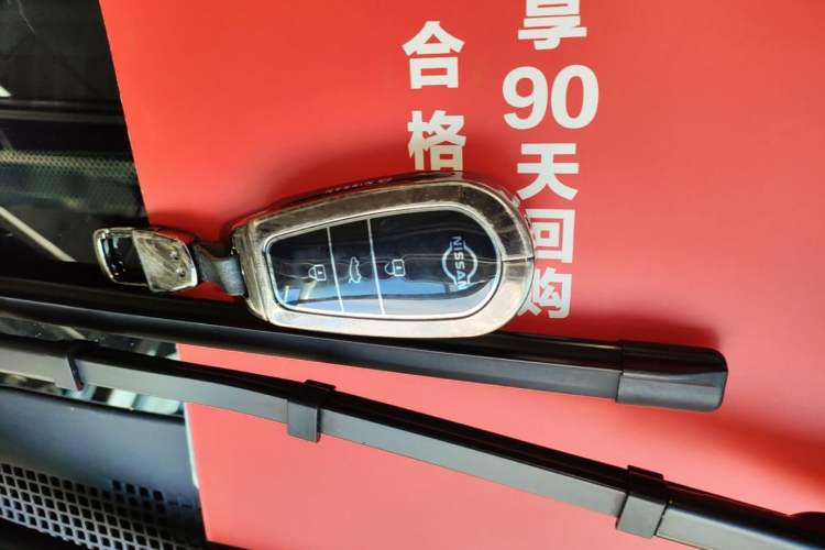 Used Nissan N7 2025 625 Pro Interior 1