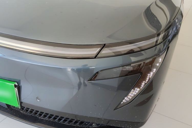 Used Nissan N7 2025 625 Max Left Front Headlight