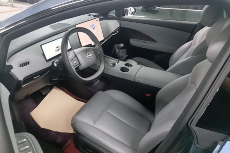Used Nissan N7 2025 510 Pro Left Front Seat