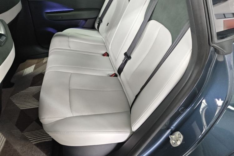 Used Nissan N7 2025 625 Max Left Rear Seat