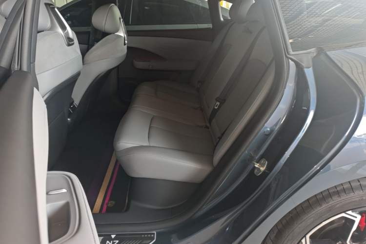 Used Nissan N7 2025 510 Max Left Rear Seat