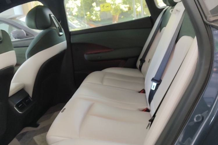 Used Nissan N7 2025 625 Max Left Rear Seat