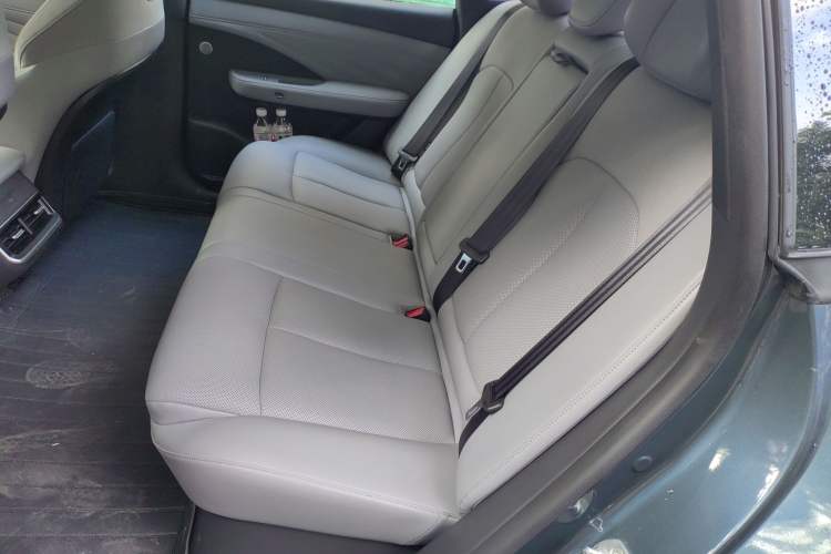 Used Nissan N7 2025 625 Max Left Rear Seat