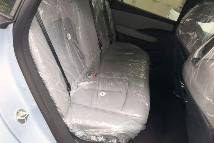 Used Nissan N7 2025 510 Pro Left Rear Seat