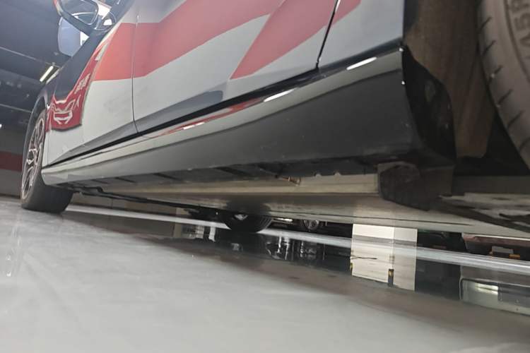 Used Nissan N7 2025 625 Max Left Side Sill