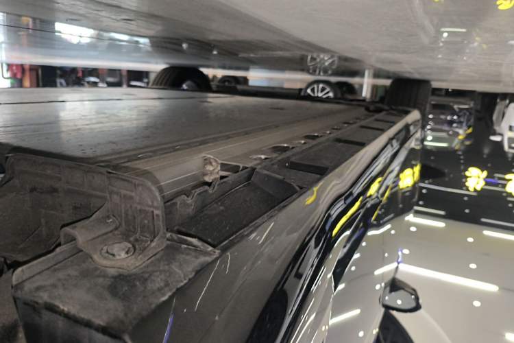 Used Nissan N7 2025 625 Max Left Side Sill