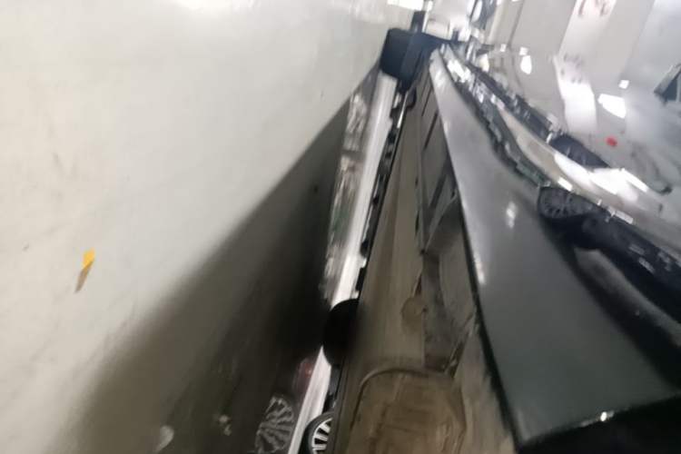 Used Nissan N7 2025 510 Pro Left Side Sill