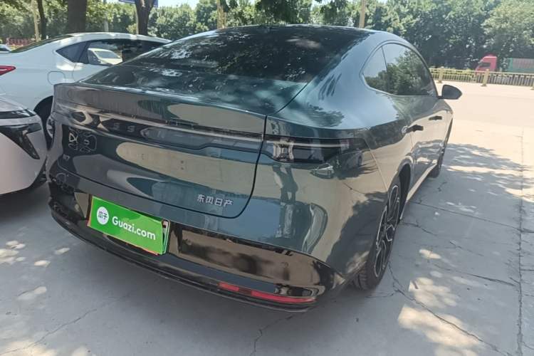 Used Nissan N7 2025 625 Max Rear Right 45 Deg