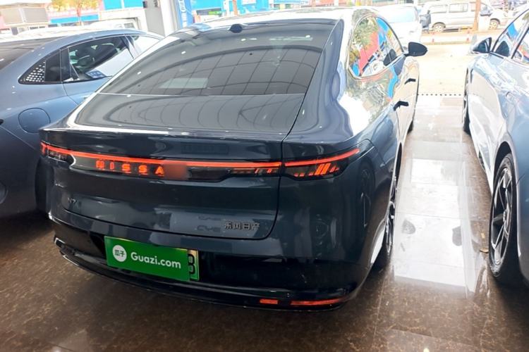 Used Nissan N7 2025 625 Max Rear Right 45 Deg