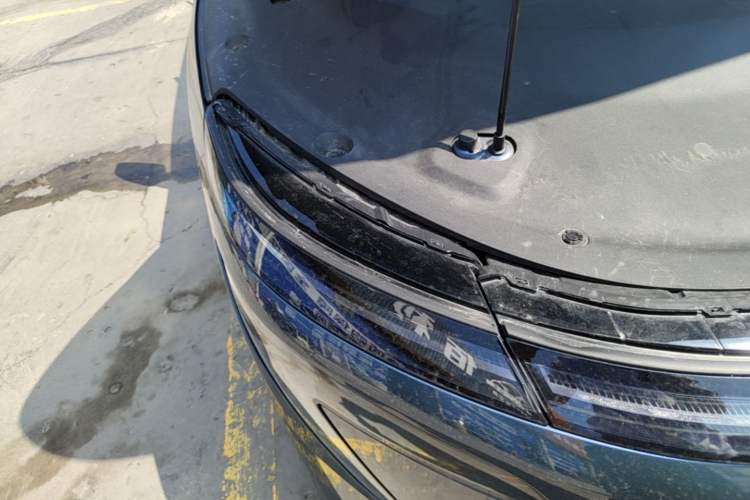Used Nissan N7 2025 625 Max Right Front Headlight