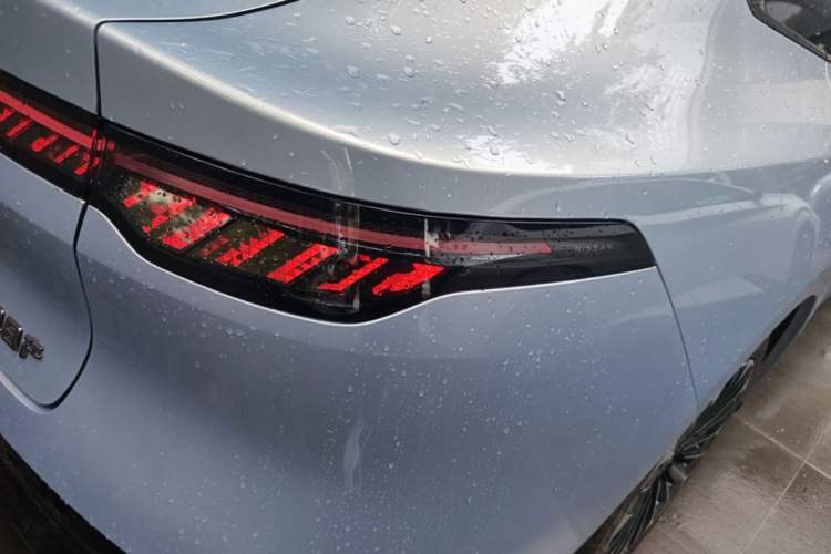 Used Nissan N7 2025 510 Pro Right Rear Taillight