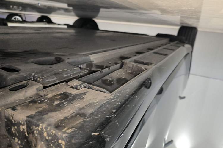 Used Nissan N7 2025 625 Max Right Side Sill