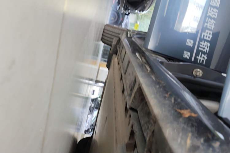 Used Nissan N7 2025 625 Max Right Side Sill