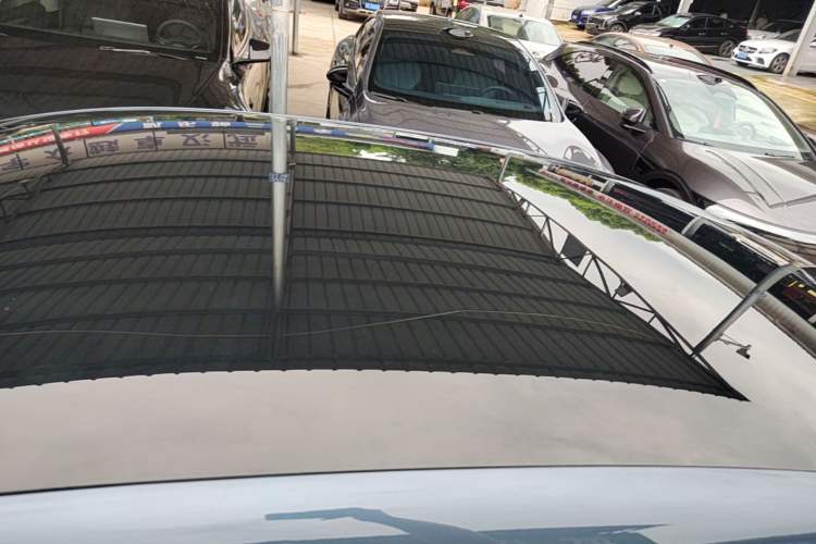 Used Nissan N7 2025 625 Max Roof