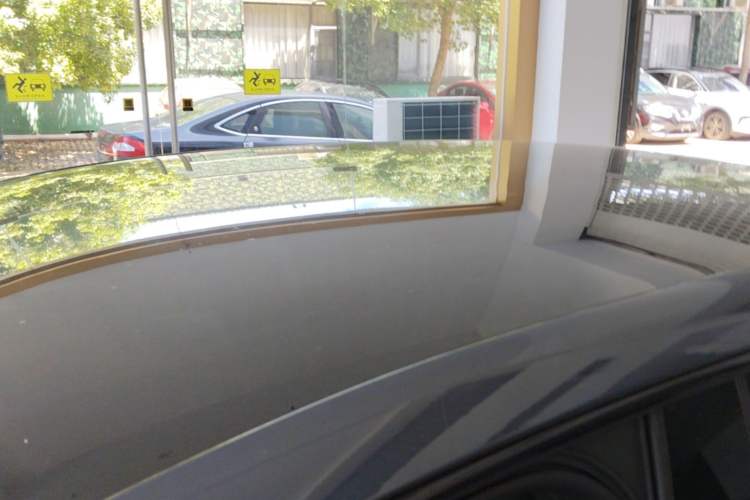 Used Nissan N7 2025 625 Max Roof