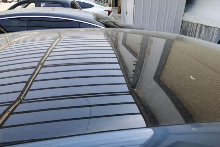 Used Nissan N7 2025 625 Max Roof