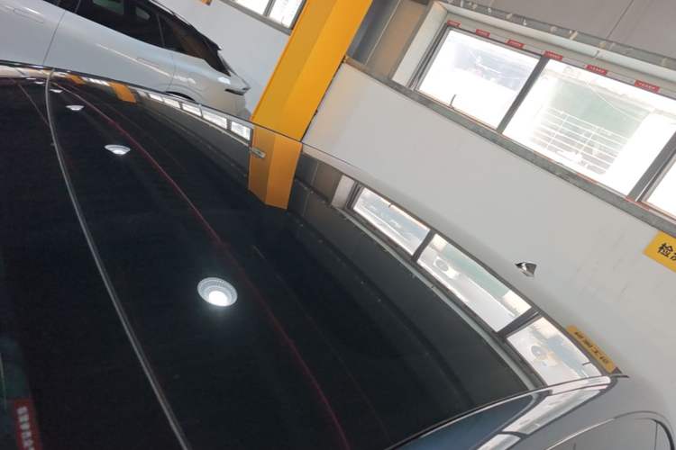 Used Nissan N7 2025 510 Pro Roof