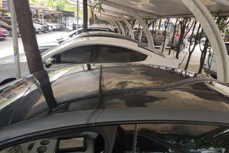 Used Nissan N7 2025 625 Max Roof