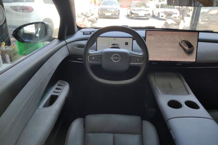 Used Nissan N7 2025 510 Max Steering Wheel