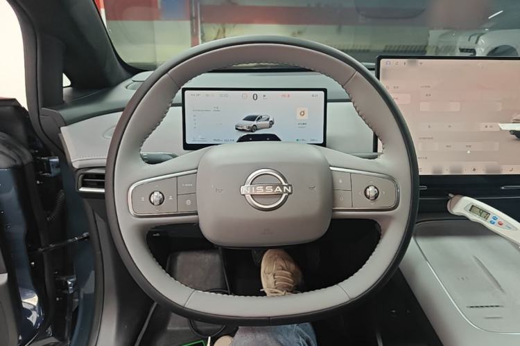 Used Nissan N7 2025 625 Max Steering Wheel