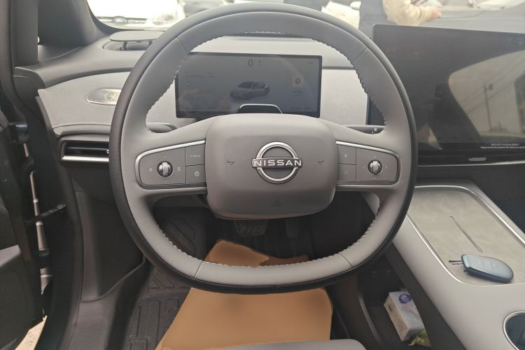 Used Nissan N7 2025 625 Max Steering Wheel