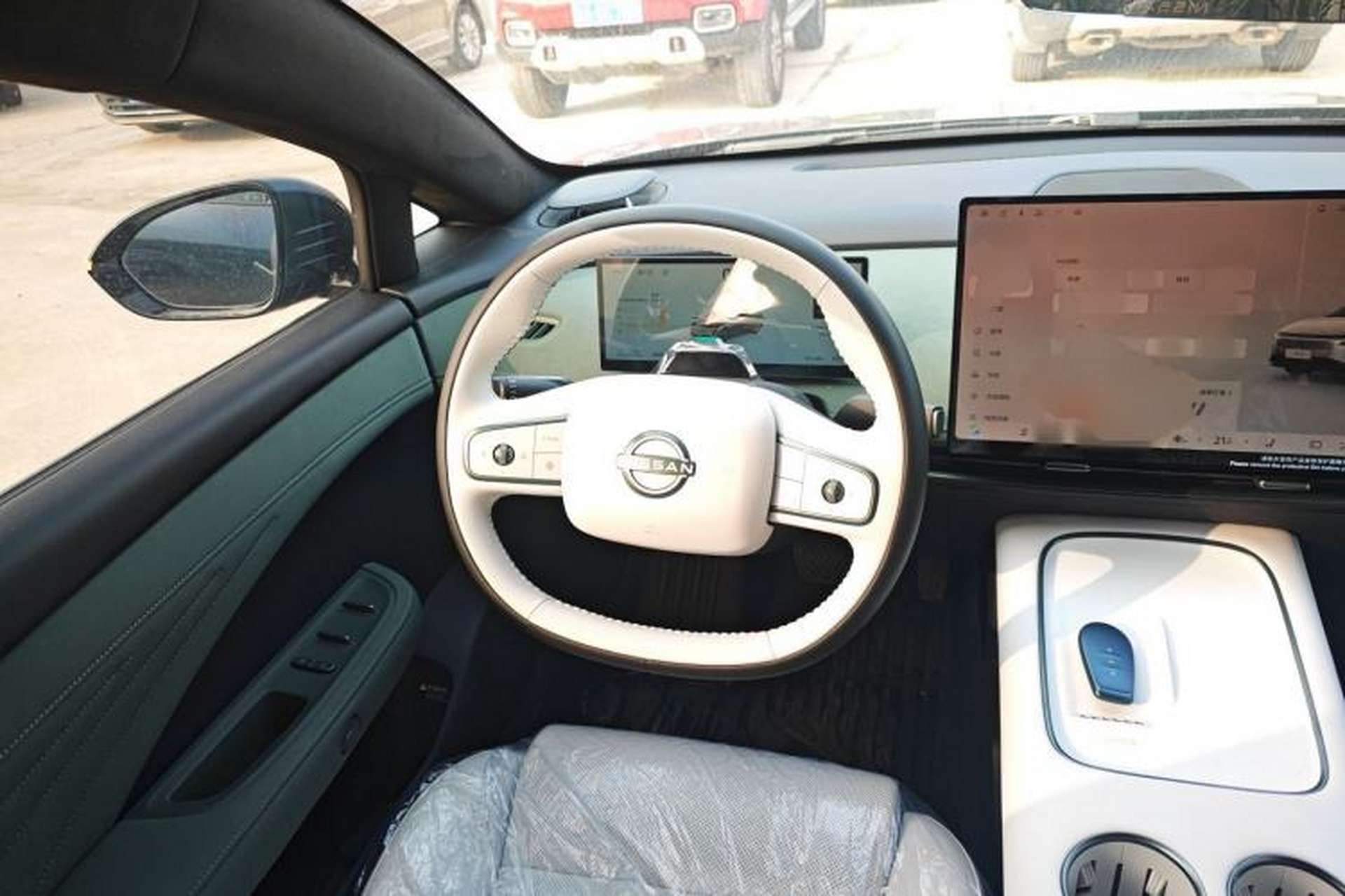 Used Nissan N7 2025 625 Max Steering Wheel