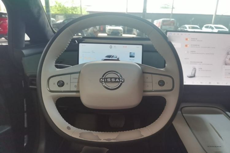 Used Nissan N7 2025 510 Max Steering Wheel