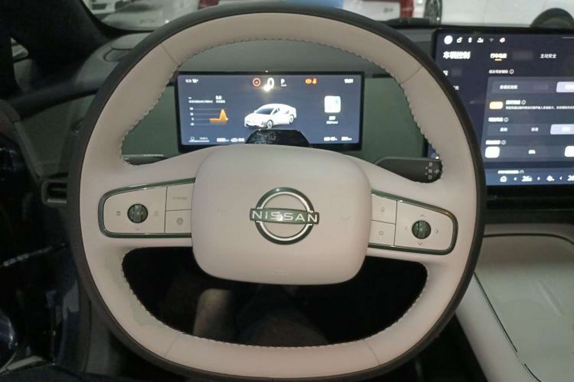 Used Nissan N7 2025 625 Max Steering Wheel