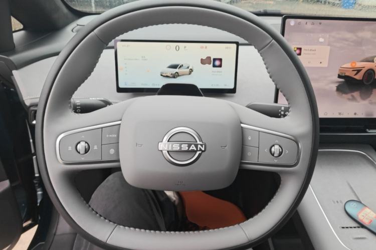 Used Nissan N7 2025 510 Max Steering Wheel