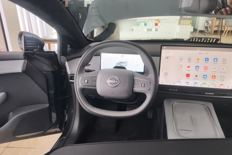Used Nissan N7 2025 510 Max Steering Wheel