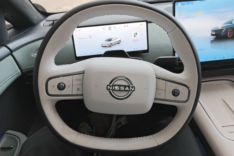 Used Nissan N7 2025 625 Max Steering Wheel