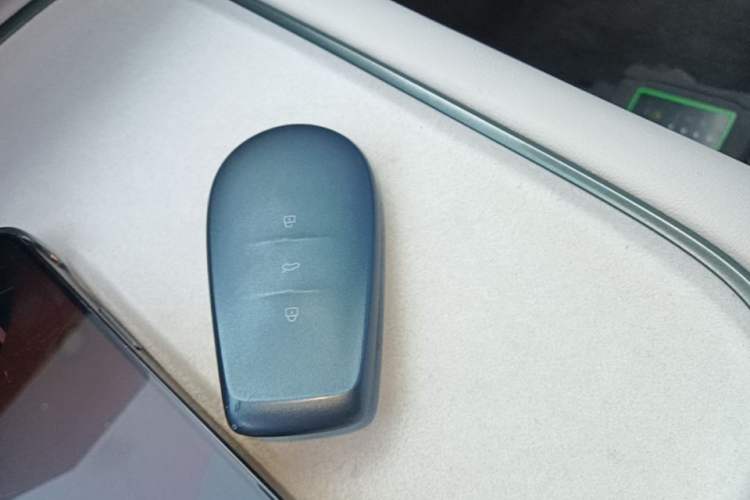 Used Nissan N7 2025 625 Max Vehicle Key