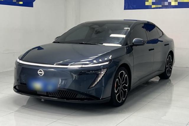 Ojetý Nissan N7 2025 625 Max
