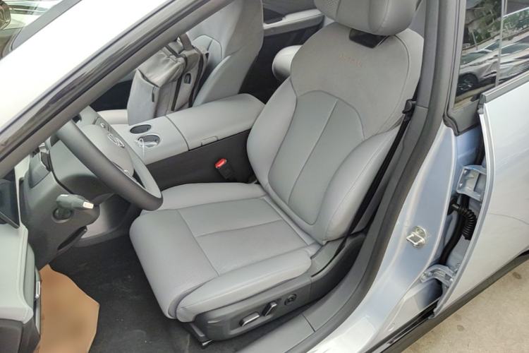 Used Nissan N7 2025 510 Max Left Front Seat