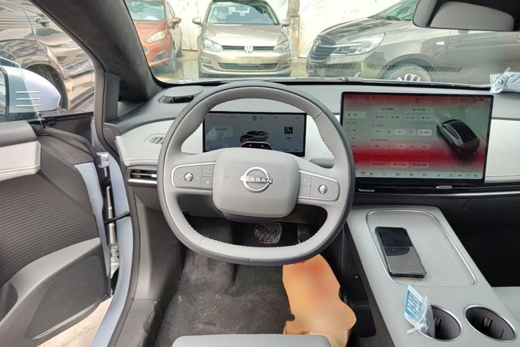 Used Nissan N7 2025 510 Max Steering Wheel