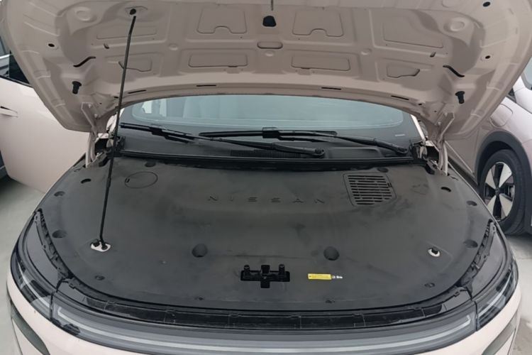 Used Nissan N7 2025 510 Max Engine Bay