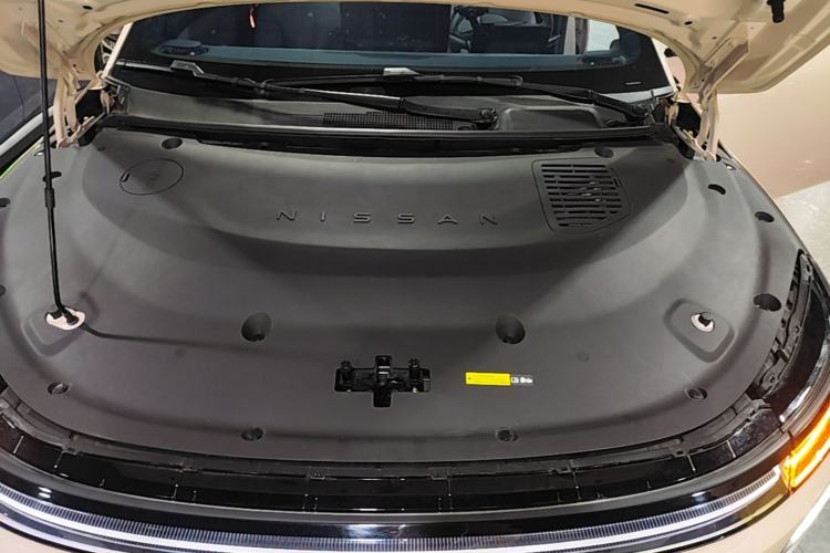 Used Nissan N7 2025 510 Pro Engine Bay