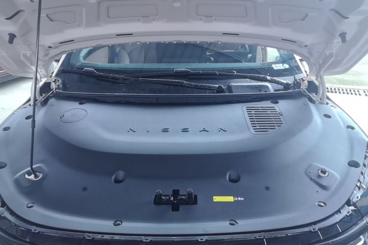 Used Nissan N7 2025 510 Max Engine Bay