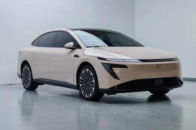 Used Nissan N7 2025 510 Pro Exterior 2