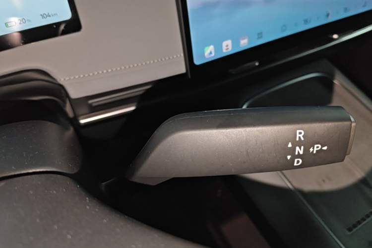 Used Nissan N7 2025 510 Max Gear Lever