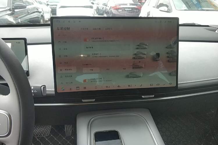 Used Nissan N7 2025 625 Max Audio And AC Panel